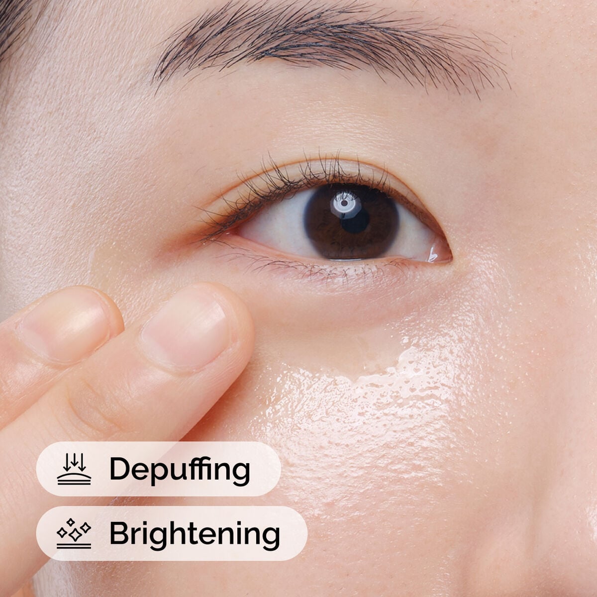 caffeine-solution-5-egcg-eye-serum-k8 ord-caffeine-solution-egcg-model-application-with-benefits.jpg